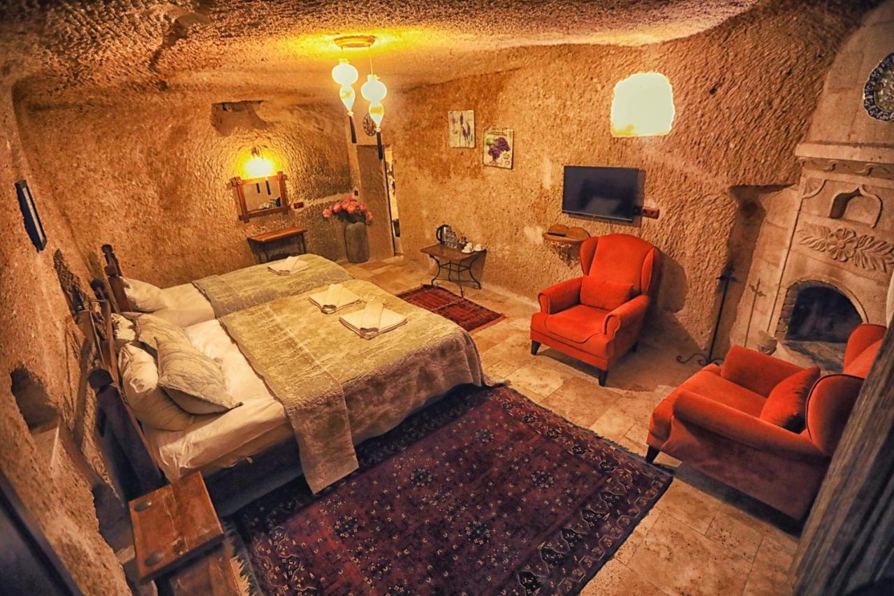 Hostel The Dorm Cave By Travellers Göreme Exterior foto